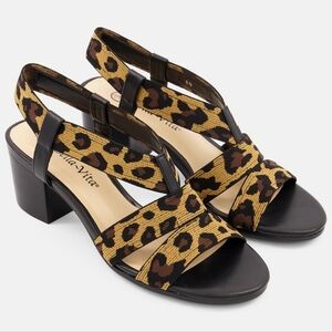 🐆 Bella Vita Jodi Stretch Sandals Leopard Print Size‎ 6 New W/ Stickers Attched